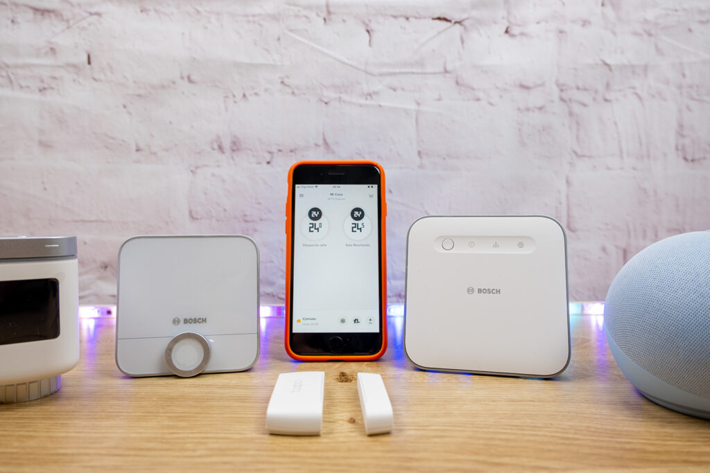Dispositivos Inteligentes para la Calefacción Inteligente para Ahorrar Energía en Casa
