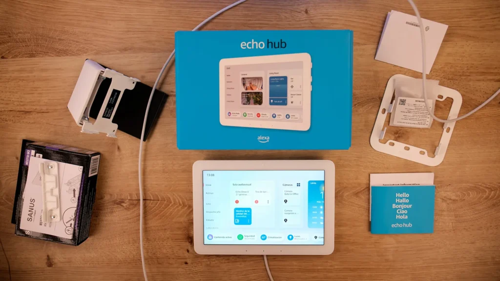 Echo Hub en marcha mostrando todos los dispositivos inteligentes de mi hogar conectado